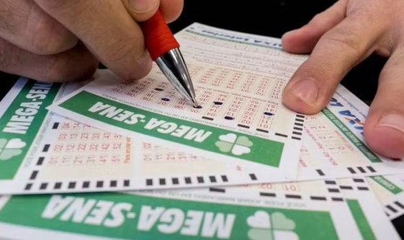 Imagem de compartilhamento para o artigo Mega-Sena sorteia prêmio acumulado de R$ 11 milhões neste sábado da MS Todo dia